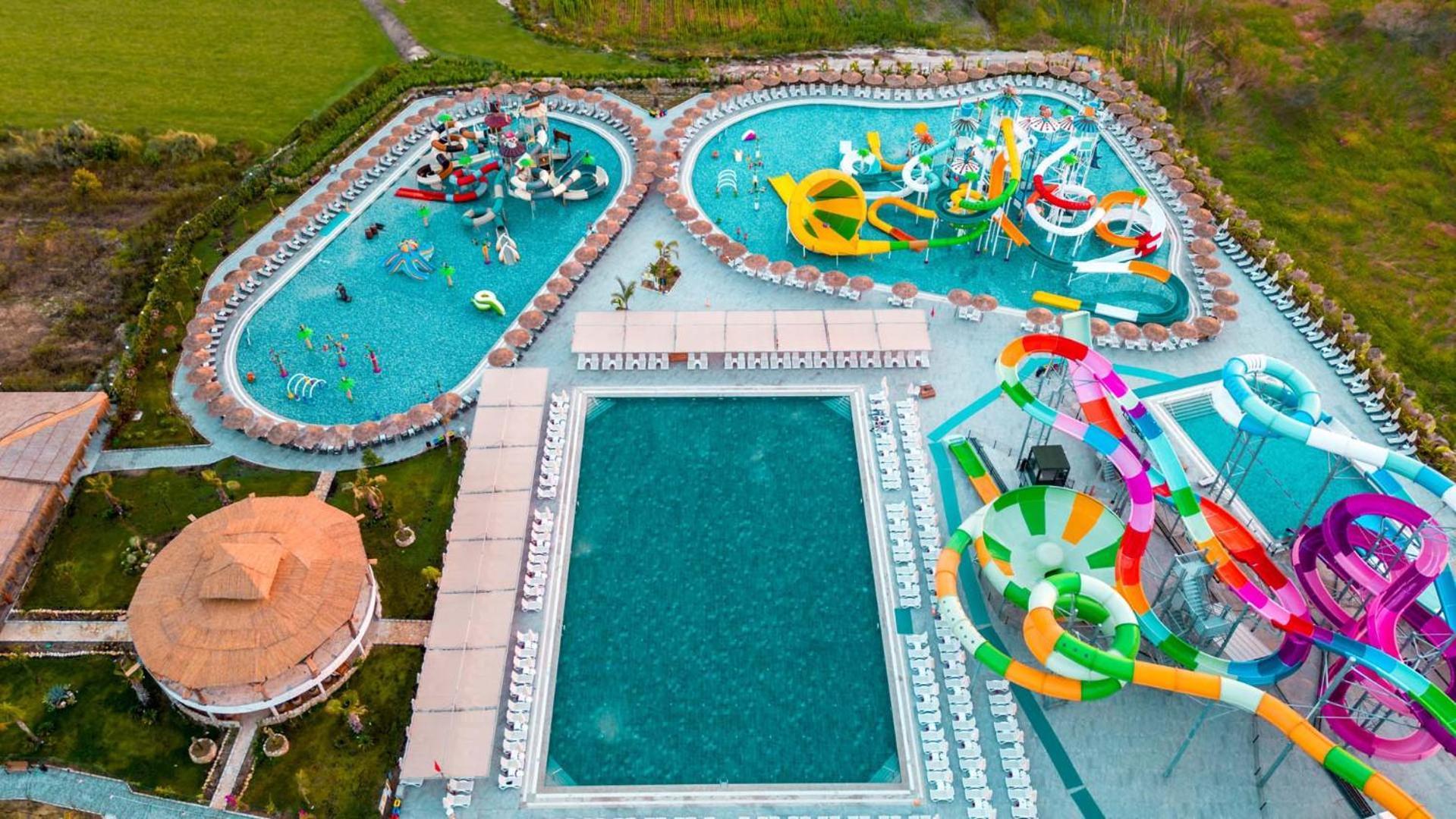 Dream Fun World Hotel ซีเด ภายนอก รูปภาพ