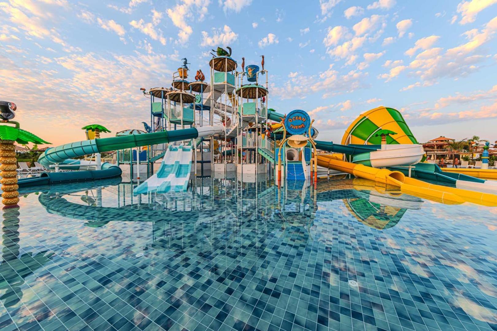 Dream Fun World Hotel ซีเด ภายนอก รูปภาพ